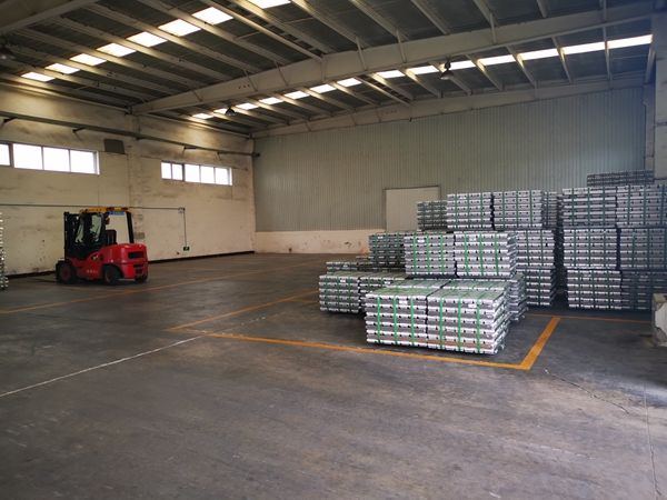 鋁錠、鋁液設(shè)備